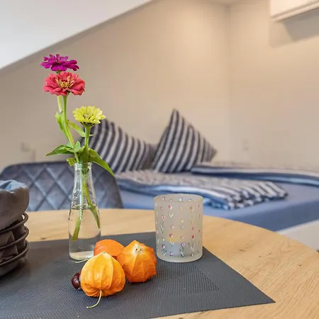 Hegne Apartament *